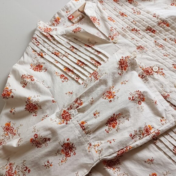 Roxy Floral Bell Sleeve Button-down Blouse - Picture 3 of 16